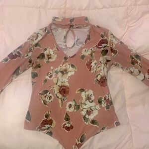 iris cloth company,Medium,hugs body